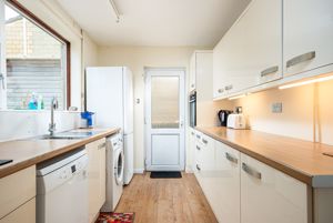 Kitchen- click for photo gallery